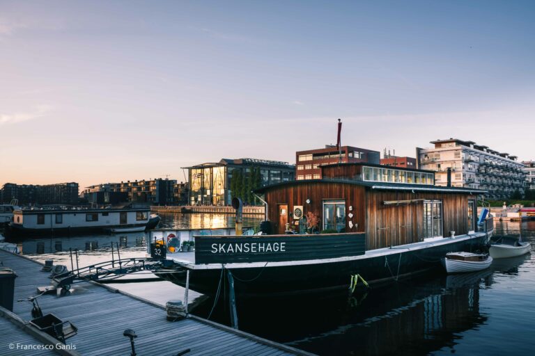 Sydhavn canal